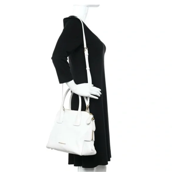 AUTHENTIC Burberry doctor bag with matching wallet - Picture 11 of 17